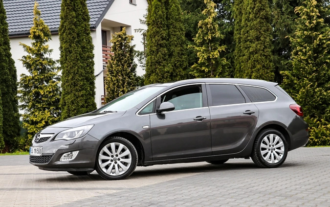 Opel Astra cena 26900 przebieg: 169397, rok produkcji 2011 z Nowy Dwór Mazowiecki małe 781